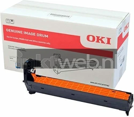 Oki C824 zwart Combined box and product